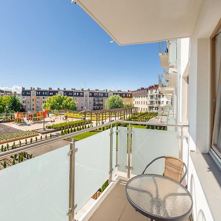 Apartamenty Sun & Snow Kwartal Rozy Wiatrow Świnoujście Exteriör bild